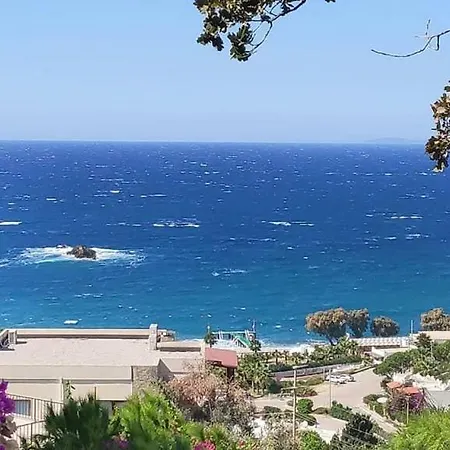 빌라 Private & With Sea View 얄리카베크